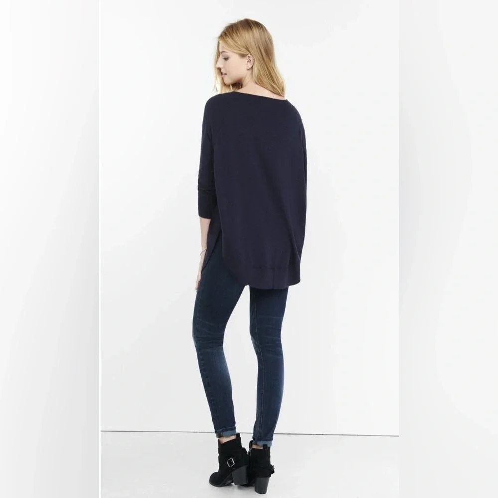 Express Extreme Circle Hem Volume Sleeve Sweater Sz S - Picture 4 of 4